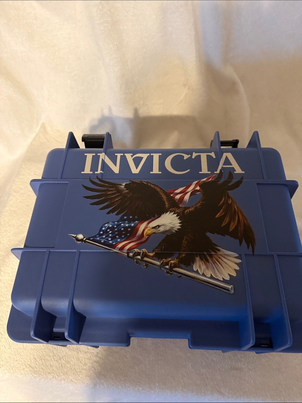 Invicta Blue Travel Case with Eagle and Flag Graphic - Picture 8 of 8